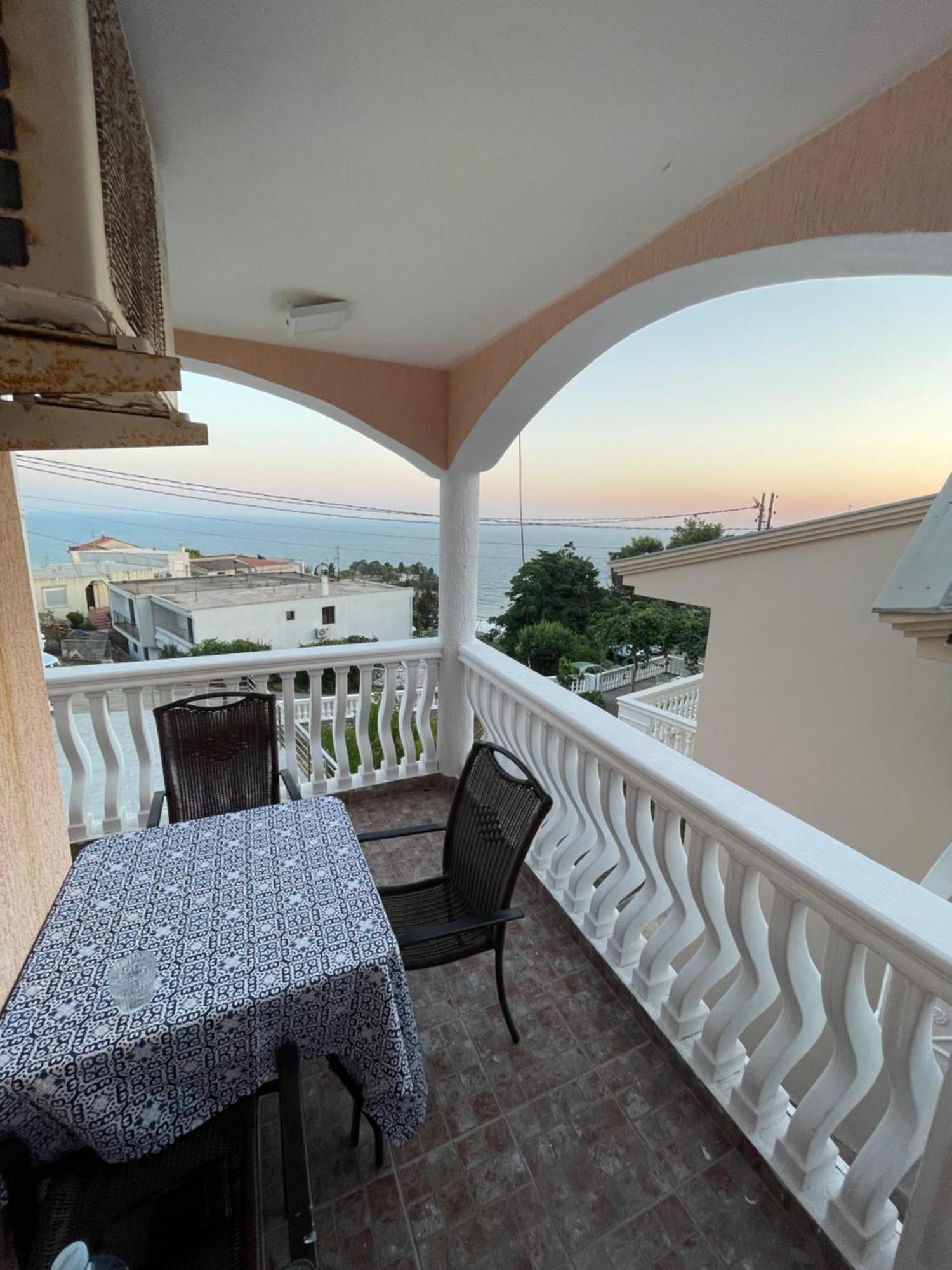 Apartments Harmony Улцинь Экстерьер фото