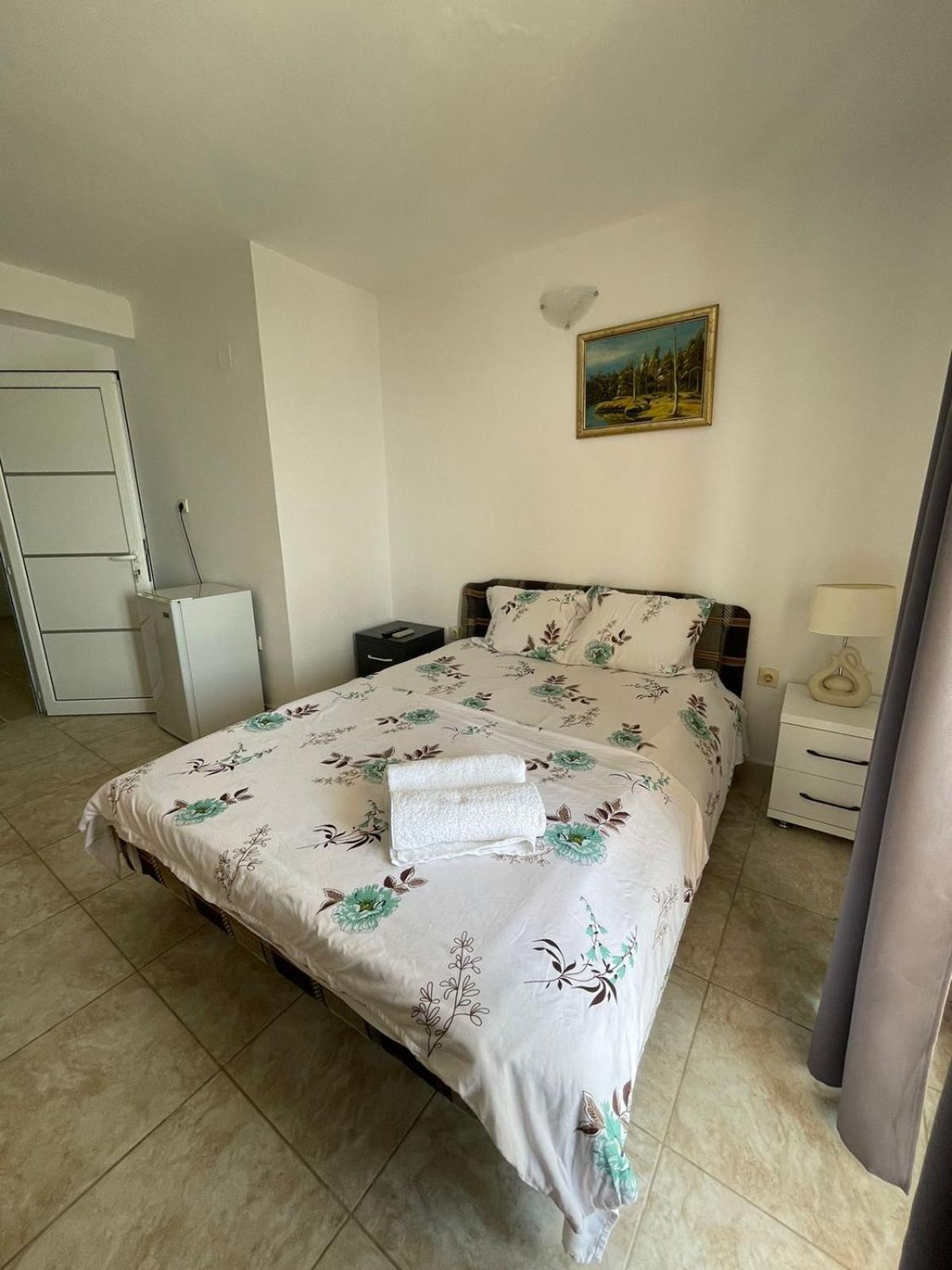 Apartments Harmony Улцинь Экстерьер фото